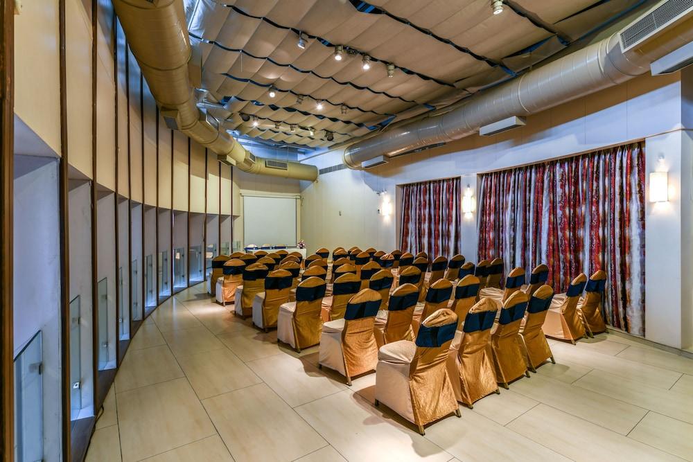The Regale By Tunga Hotel Mumbai  Buitenkant foto