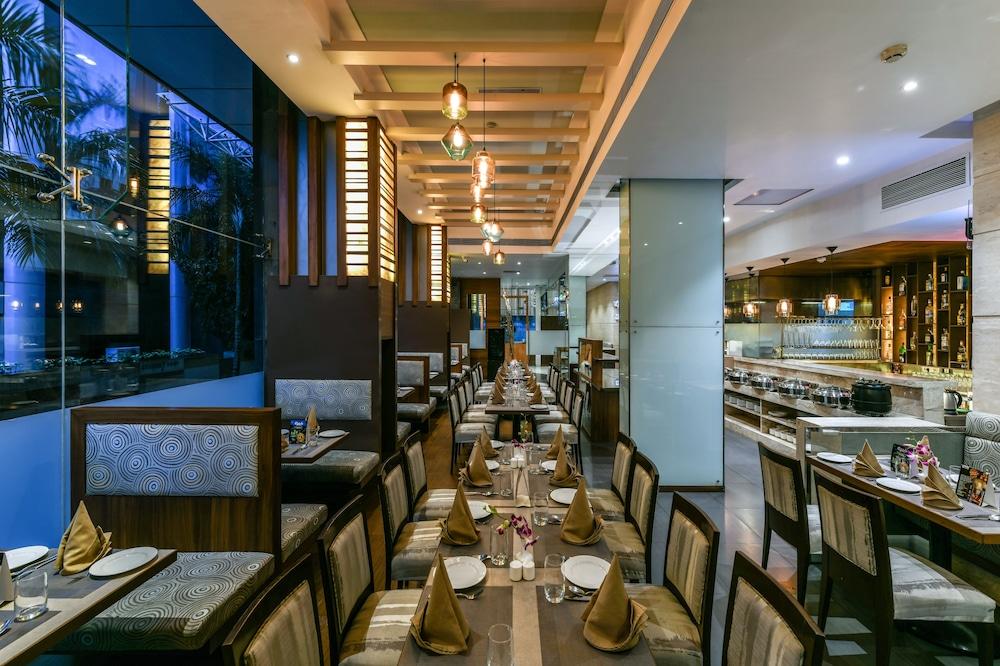The Regale By Tunga Hotel Mumbai  Buitenkant foto