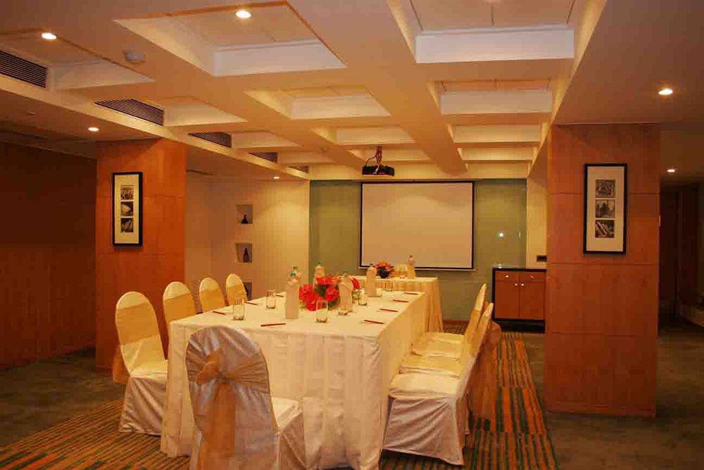 The Regale By Tunga Hotel Mumbai  Buitenkant foto